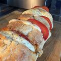 Ciabatta Brot mit dem DLC Tomate und Mozzarella